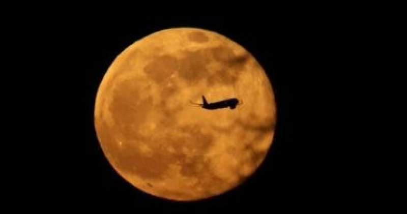 رواد محطة الفضاء الدولية يحتفلون بهبوط الهند التاريخى على القمر