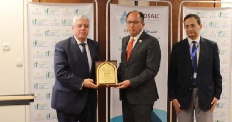 وزير التعليم العالى ورئيس جامعة حلوان