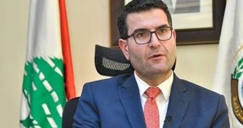 وزير الزراعة اللبنانى: نعمل على إغلاق الصيدليات الزراعية المروجة لمنتجات فاسدة