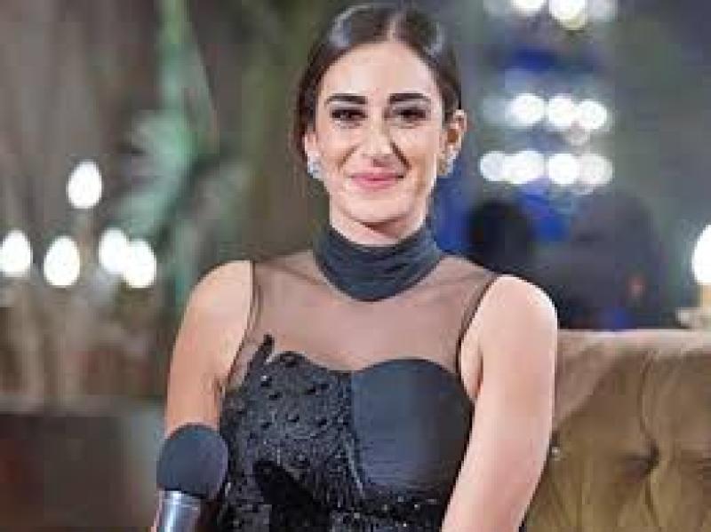 أمينة خليل تتعاقد على بطولة «لام شمسية» في رمضان 2025