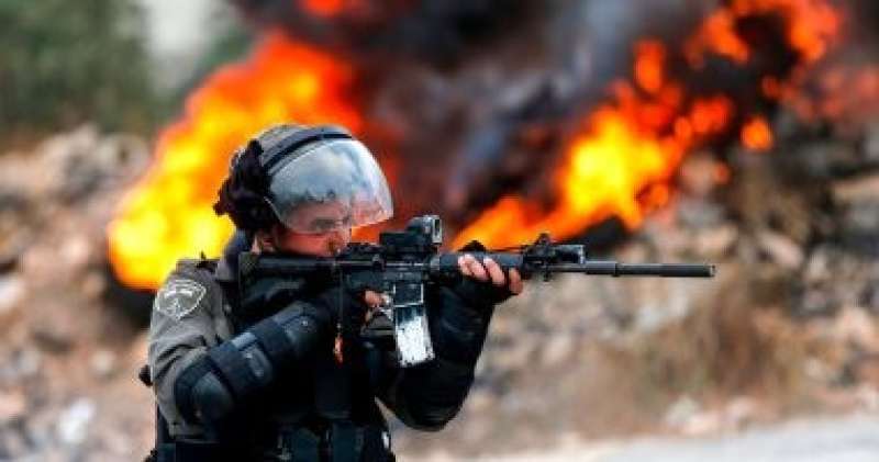 الاحتلال الإسرائيلى يعتقل 17 فلسطينيا من الضفة الغربية