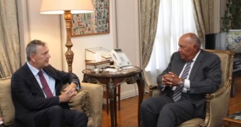 وزير الخارجية يستقبل المفوض العام لوكالة الأمم المتحدة لإغاثة لاجئى فلسطين