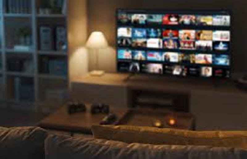 هل استولت المنصات الإلكترونية على المشاهدين.. وسحبت البساط من التليفزيون؟