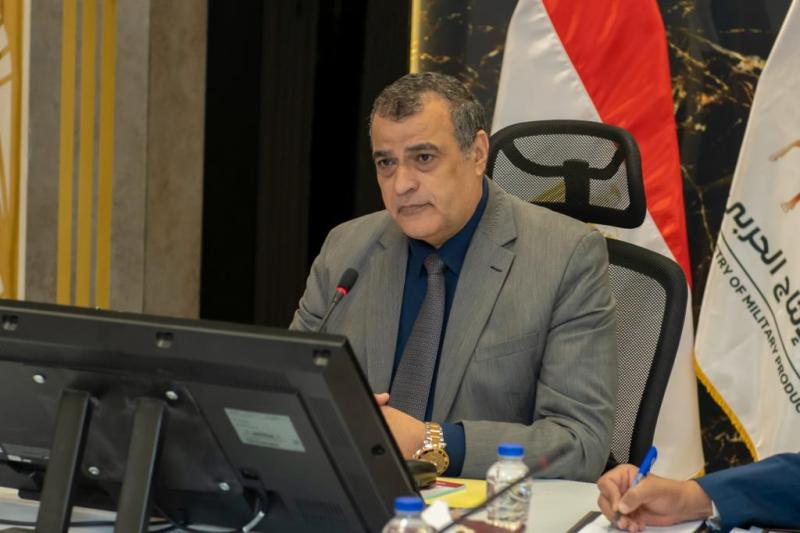 وزير الدولة للإنتاج الحربي يتابع تنفيذ مشروع إنشاء محطة لإنتاج الطاقة الكهربائية من المخلفات بـ ”أبو رواش”
