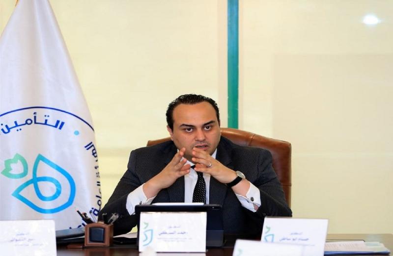 الدكتور أحمد السبكي، رئيس هيئة الرعاية الصحية