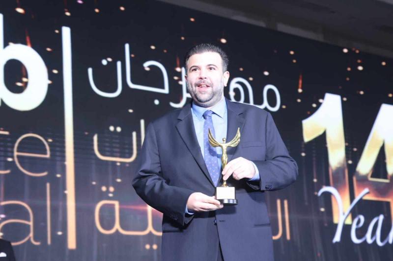 تكريم الأمير عبد الله بن سعد كأفضل شاعر فى مهرجان الفضائيات العربية