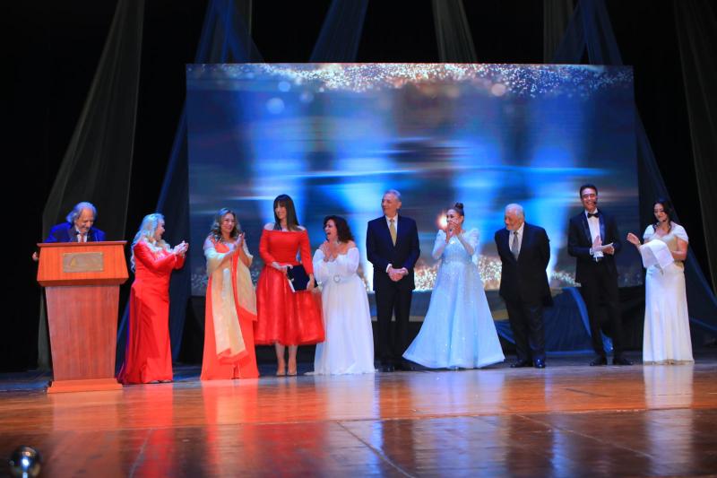 نجوم السينما يضيئون حفل افتتاح الدورة الـ 39 لمهرجان الإسكندرية