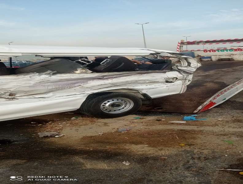 مصرع 4 طلاب في انقلاب ميكروباص بالتجمع الأول