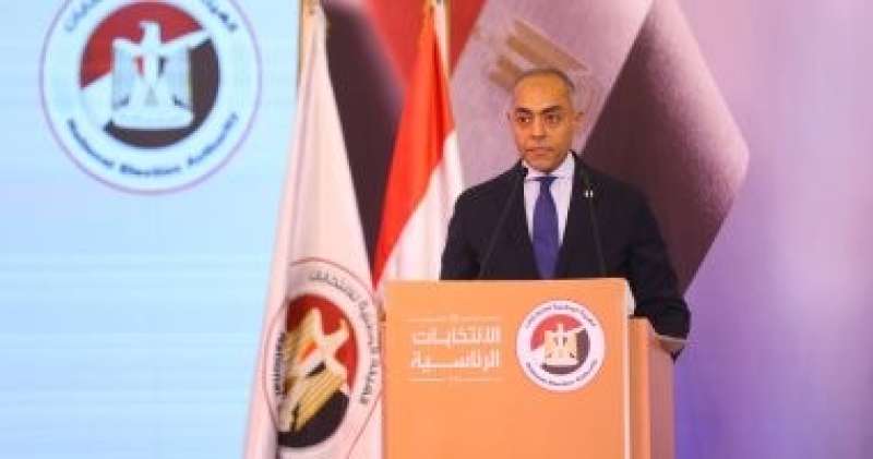 الهيئة الوطنية تعلن تقدم المرشح الرئاسي عبد الفتاح السيسي بأوراق ترشحه رسميا