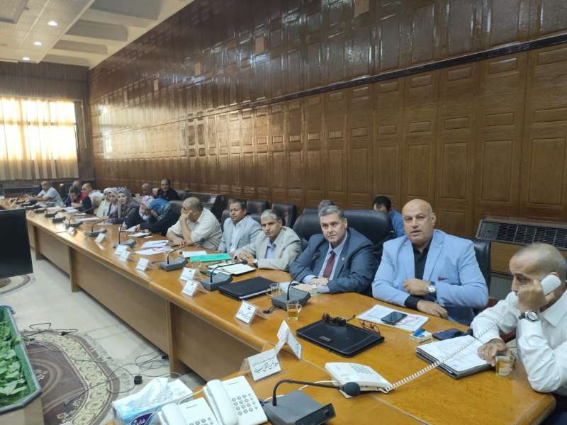 محافظ شمال سيناء يترأس اللجنة العليا لإدارة الأزمات بالمحافظة