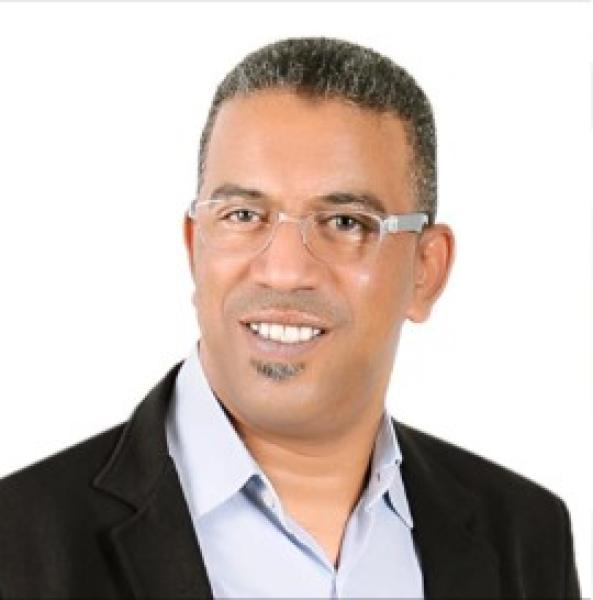 محمود الباز : يؤيد  ترشيح الرئيس السيسي للانتخابات   الرئاسيه المقبله