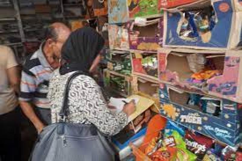 ضبط 89 مخالفة تموينية خلال حملات تفتيشية على الأسواق والمخابز بالمنيا