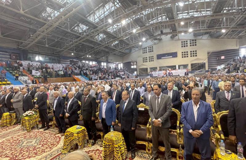 عمال مصر يُنظم مؤتمرًا حاشدًا لدعم ترشيح الرئيس السيسي