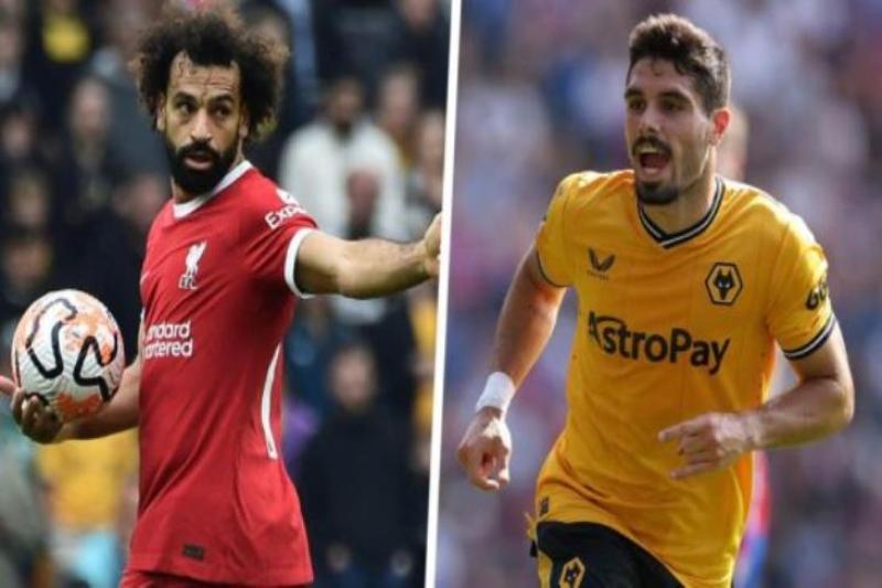 بيدرو نيتو لاعب وولفرهابتون ومحمد صلاح لاعب ليفربول