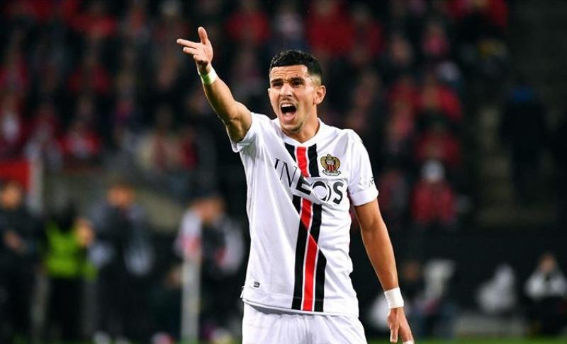 عمدة مدينة نيس يهدد لاعب الجزائر بالاستبعاد بسبب دعم فلسطين