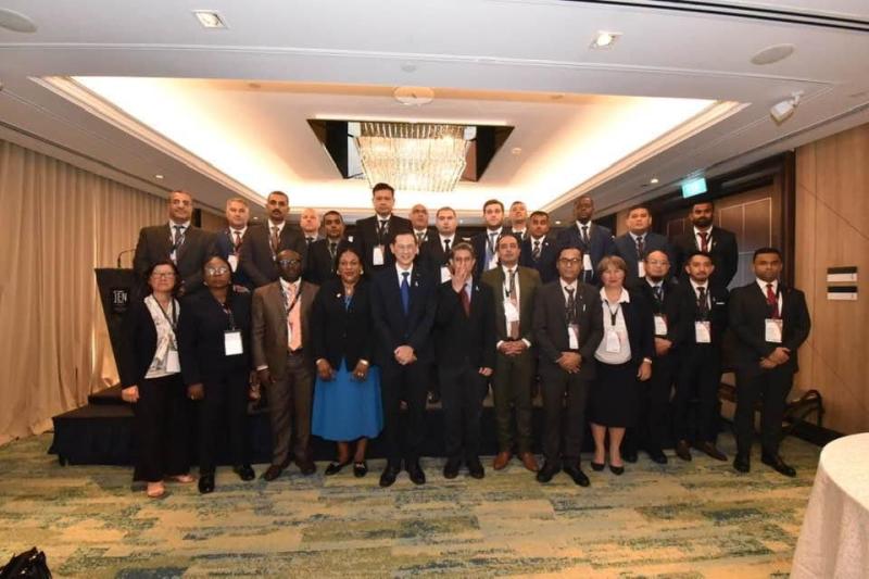 الدكتورة نيفين القباج في مؤتمر بدولة سنغافورة بمشاركة ممثلي 16 دول