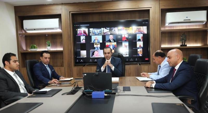 الحملة الرسمية للمرشح عبد الفتاح السيسي تلتقي المصريين بالخارج عبر الفيديو كونفرانس