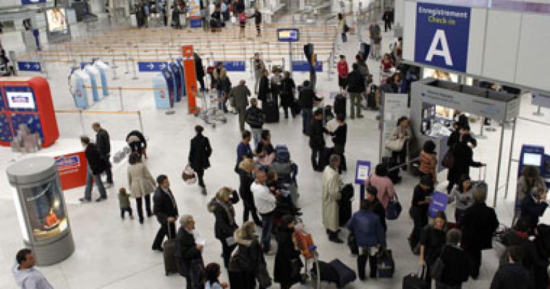المطارات الفرنسية تواجه تهديدات مستمرة