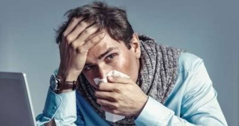 وزارة الصحة تكشف 7 حالات تزيد من خطورة مضاعفات الأنفلونزا
