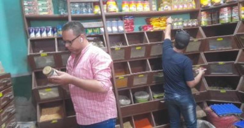 ”صحة المنيا”: ضبط 138 مخالفة خلال حملات تفتيشية على 551 منشأة غذائية