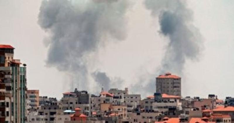 قصف الاحتلال الإسرائيلي لمناطق في قطاع غزة