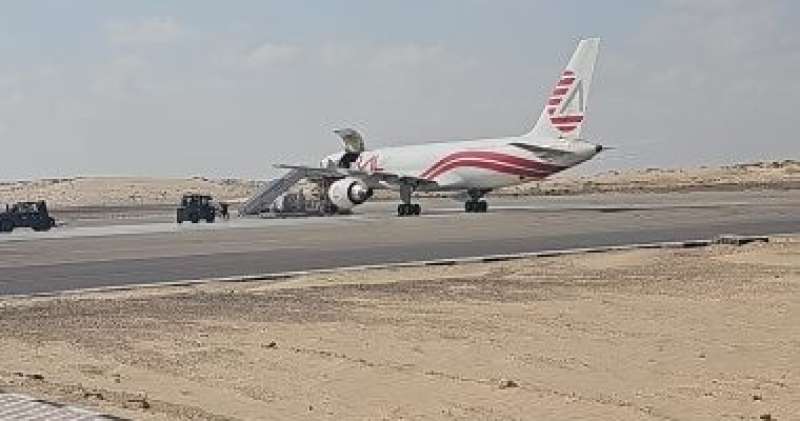 محافظ شمال سيناء: مطار العريش استقبل 51 طائرة مساعدات لغزة