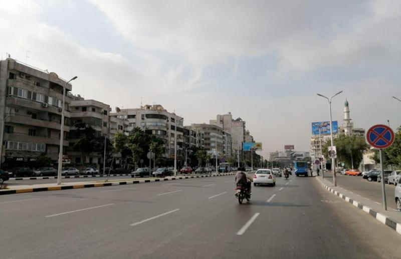 سيولة مرورية بالشوارع والطرق الرئيسية بالقاهرة والجيزة