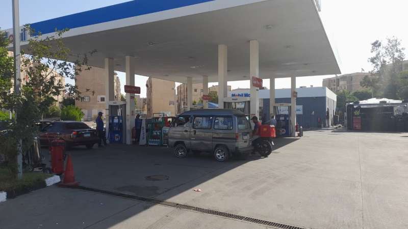 غرفة عمليات مديرية التموين  بالاسكندرية تتابع تحريك اسعار الوقود  بكل محطات البنزين