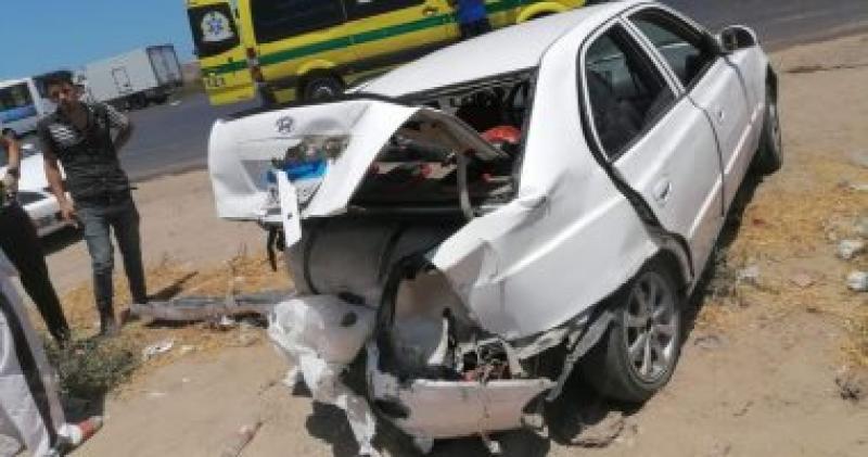 إصابة 4 أشخاص إثر انقلاب سيارة ملاكى فى الشيخ زايد