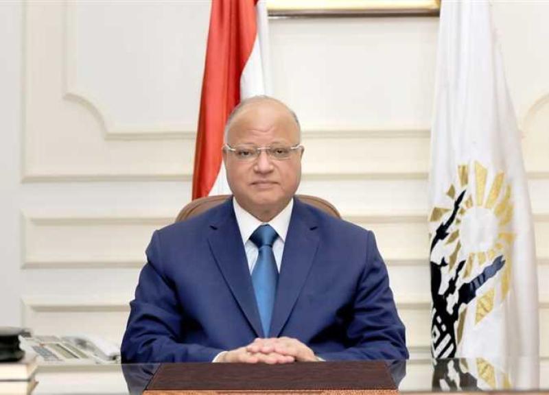 محافظ القاهرة يؤكد على على تكثيف الحملات لمتابعة تنفيذ خطة ترشيد الكهرباء بكافة الاحياء