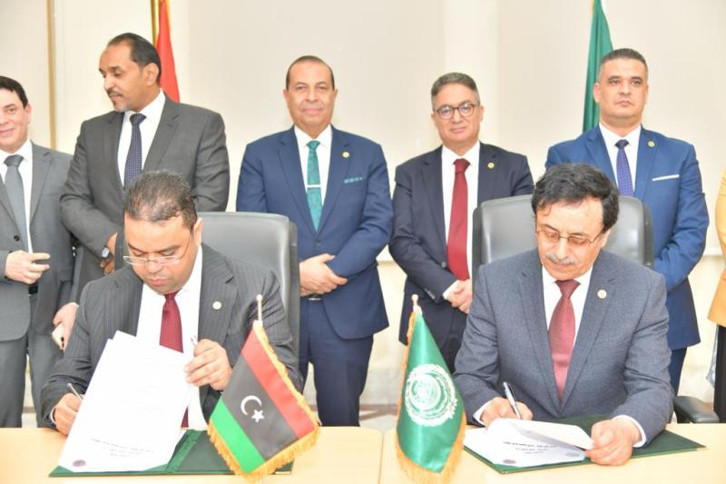 المنظمة العربية للتنمية الإدارية توقع مذكرة تفاهم مع وزارة الخدمة المدنية الليبية
