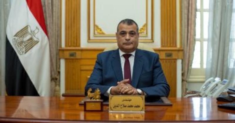 وزير الإنتاج الحربي يهنئ الرئيس السيسي بفوزه في الانتخابات الرئاسية
