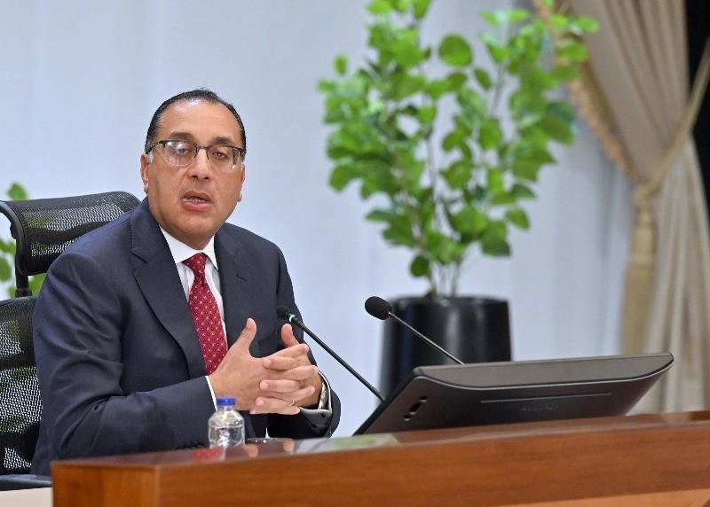 رئيس الوزراء يتابع مع وزير التعليم العالي موقف الطلاب الوافدين للدراسة في مصر