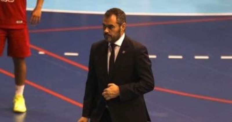 أوجستى بوش مدرب سلة الأهلى يرفض عرضاً لتدريب منتخب مصر