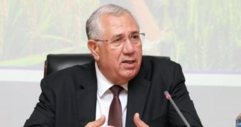 وزير الزراعة: مساحة مصر الزراعية تقترب من 10 ملايين فدان