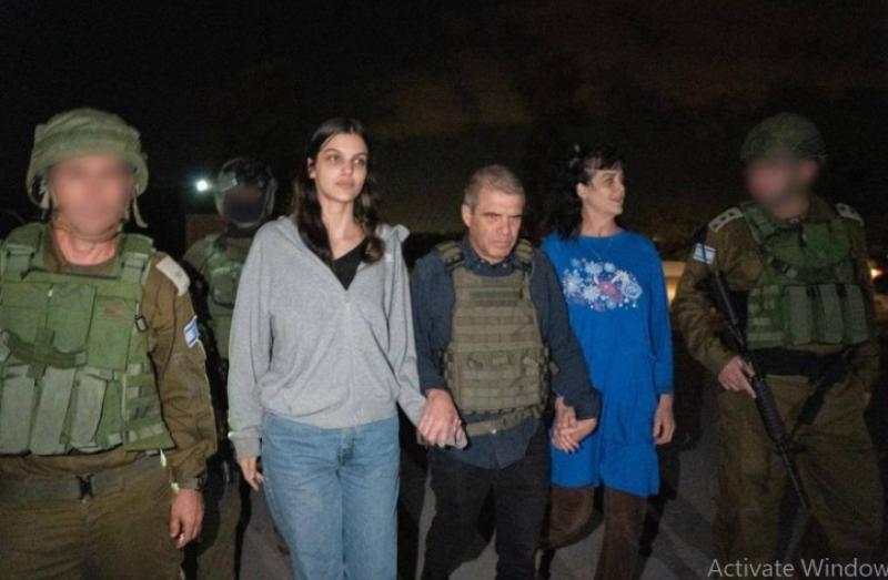 جوديث وناتالي رعنان الرهينتان الأميركيتان المُفرَج عنهما من قطاع غزة (وسائل إعلام إسرائيلية)