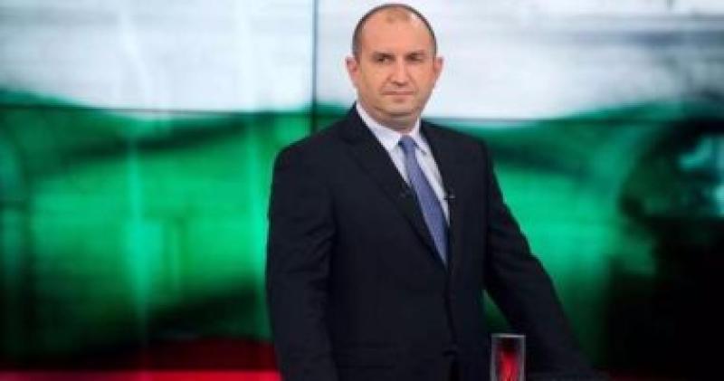 رئيس بلغاريا يعارض إرسال بلاده لمركبات مدرعة لأوكرانيا