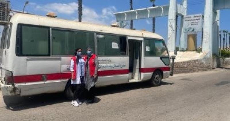 إطلاق قافلة طبية لقرية الخيس بالشرقية لعلاج المواطنين مجانًا