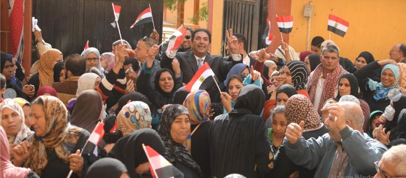 مسيرة حاشدة تنطلق من مقر النائب احمد صلاح الطارووطي للمشاركة الوطنيه في الانتخابات الرئاسية