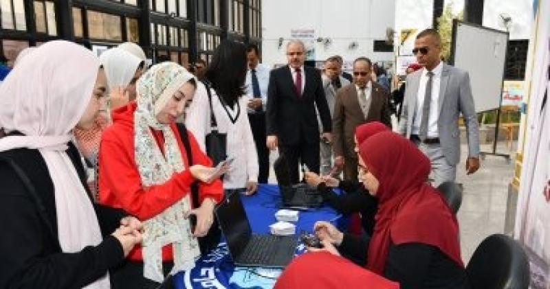 رئيس جامعة الإسكندرية: المشاركة الإيجابية في الانتخابات الرئاسية تمثل صورة حقيقية للمستقبل