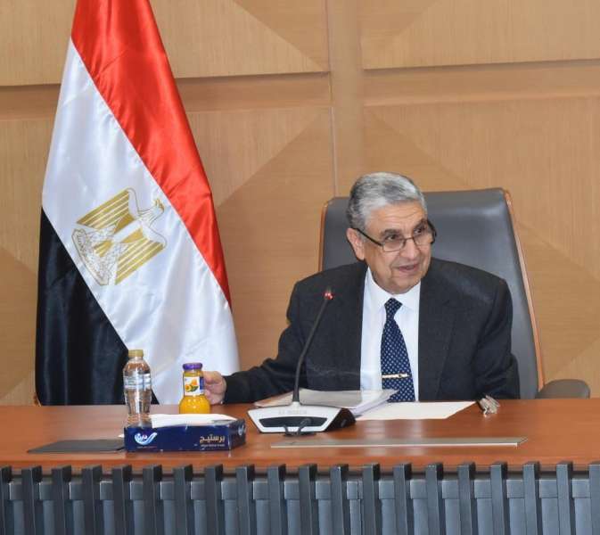وزير الكهرباء يعقد  الجمعية العامة العادية للشركة المصرية لنقل الكهرباء
