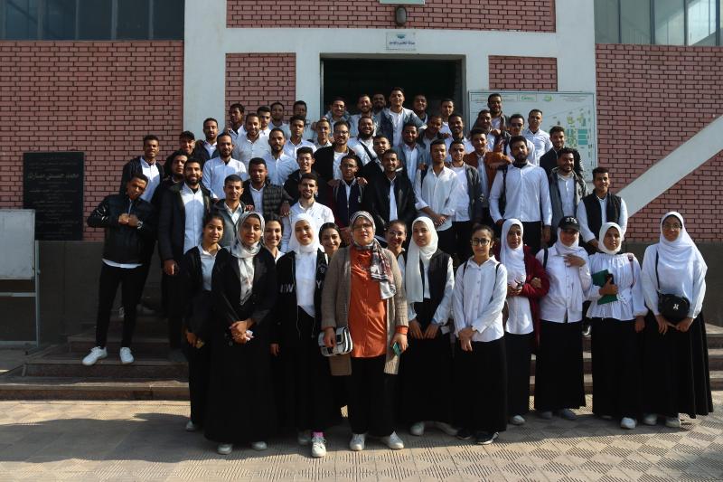 زيارة ميدانية ومنشورات توعية لطلاب كلية التمريض لمحطة نزلة عبداللاه المرشحه