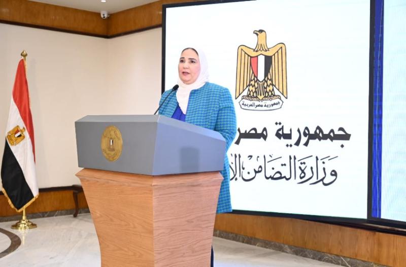 الدكتورة  نيفين القباج وزيرة التضامن الاجتماعي
