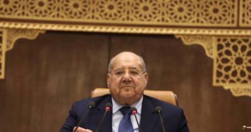 عبد الوهاب عبد الرازق يرفع الجلسة العامة لمجلس الشيوخ