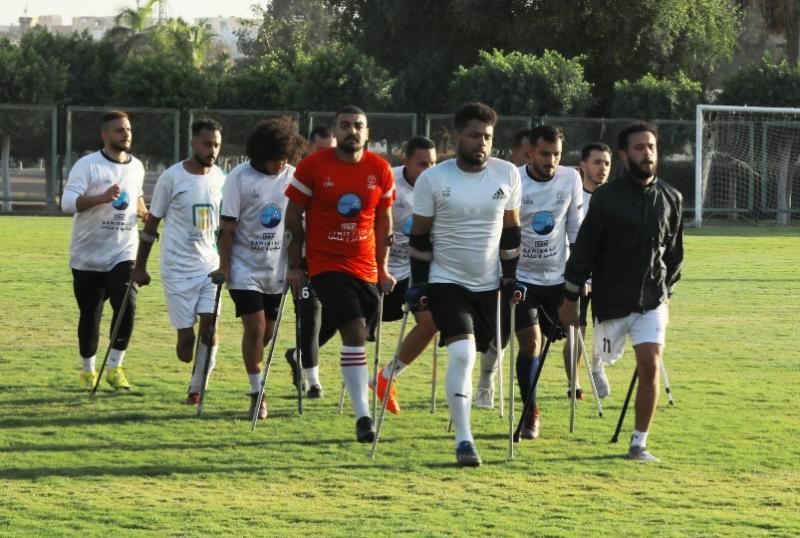  معسكر منتخب كرة القدم للساق الواحدة 