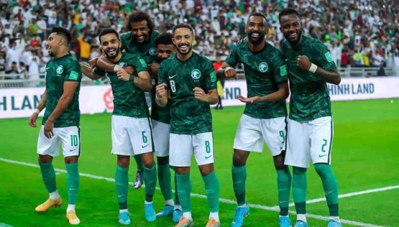 منتخب السعودية يقتنص فوزا قاتلا من سلطنة عمان 2-1 فى كأس آسيا