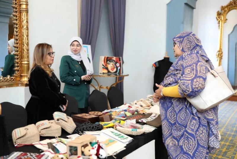 ”القومى للمرأة” ينظم معرض المصرية لمنتجات السيدات..(صور)