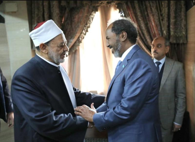 الدكتور أحمد الطيب شيخ الأزهر يستقبل الرئيس الصومالي (صور)