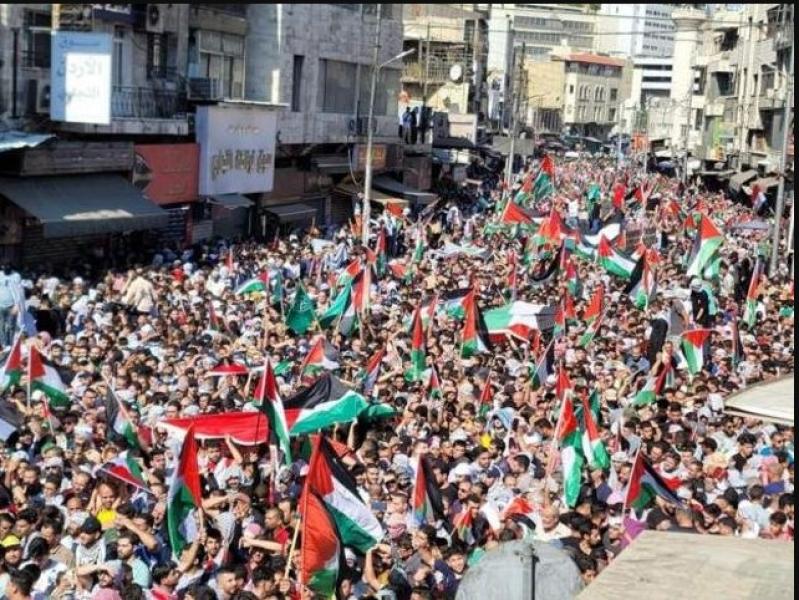 مظاهرة تضامن مع الفلسطينيين