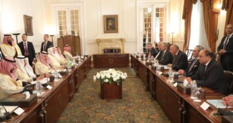 جلسة مباحثات بين سامح شكرى ووزير خارجية السعودية